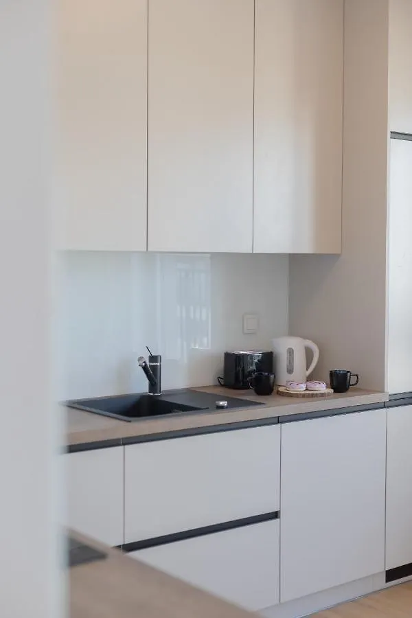 Optykow Spacious & Cosy Apartment With Parking By Noclegi Renters Warszawa Polen