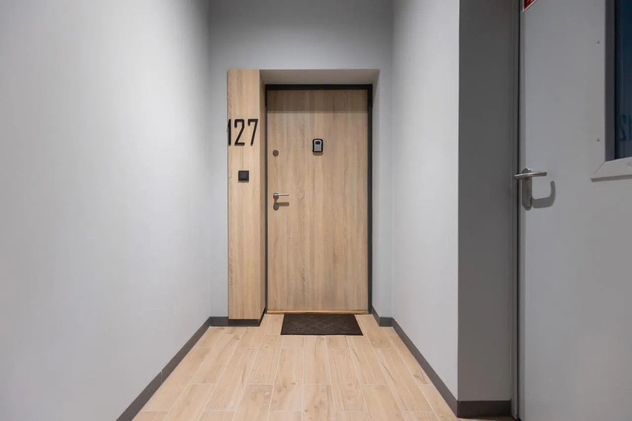 Optykow Spacious & Cosy Apartment With Parking By Noclegi Renters Warsaw